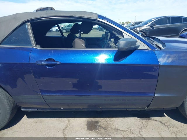 Ford Mustang V6