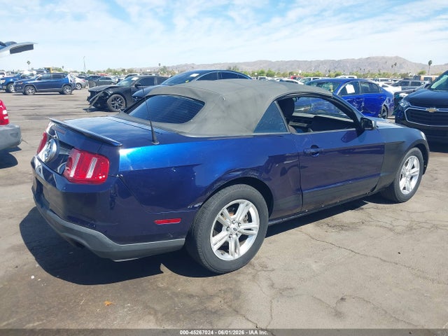 Ford Mustang V6