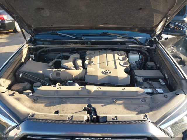 Toyota 4Runner Sr5