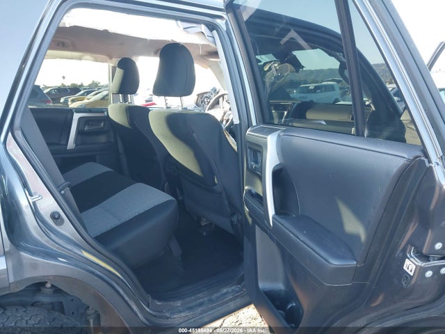 Toyota 4Runner Sr5
