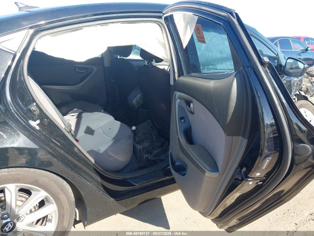 Hyundai ELANTRA Se