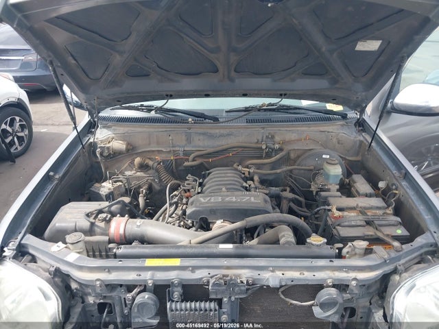 Toyota Tundra Sr5 V8