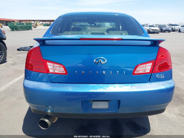 INFINITI G35 Luxury Leather