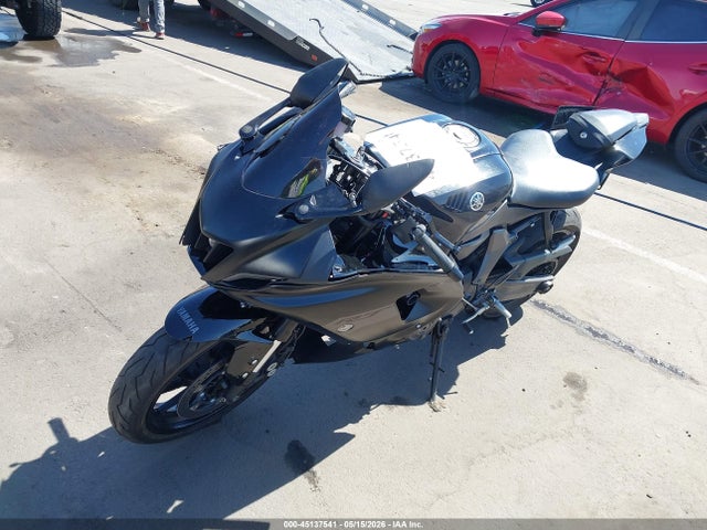 Yamaha Yzfr7