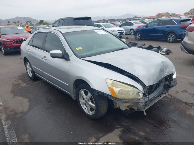 Salvage Honda Accord Image