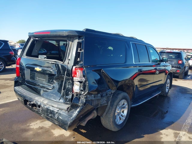 Chevrolet Suburban Lt