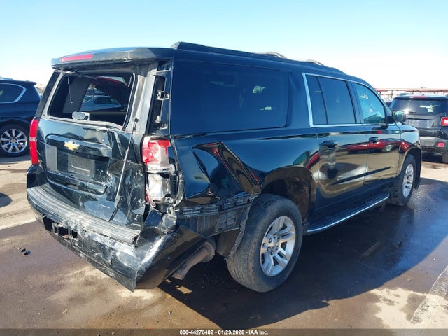 Chevrolet Suburban Lt