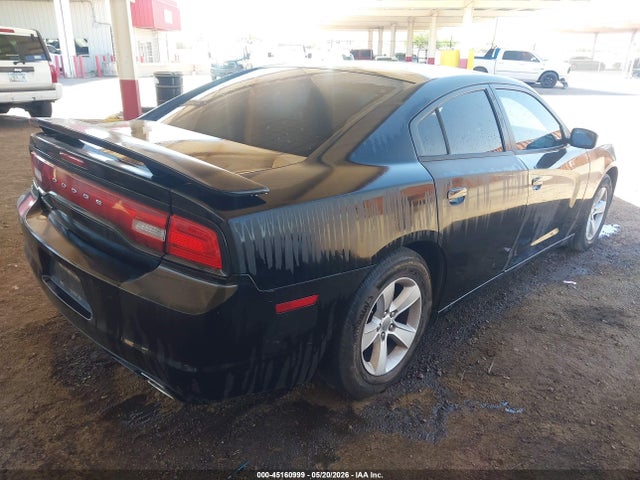Dodge Charger Se