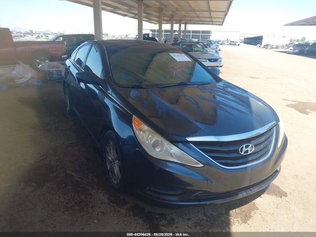 Salvage Hyundai SONATA Image