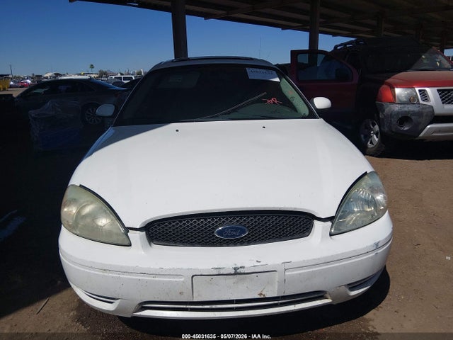 Ford Taurus Sel