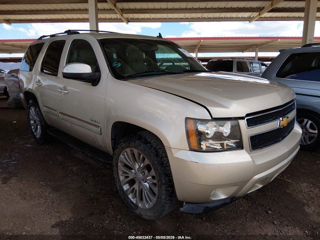 Salvage Chevrolet Tahoe Image