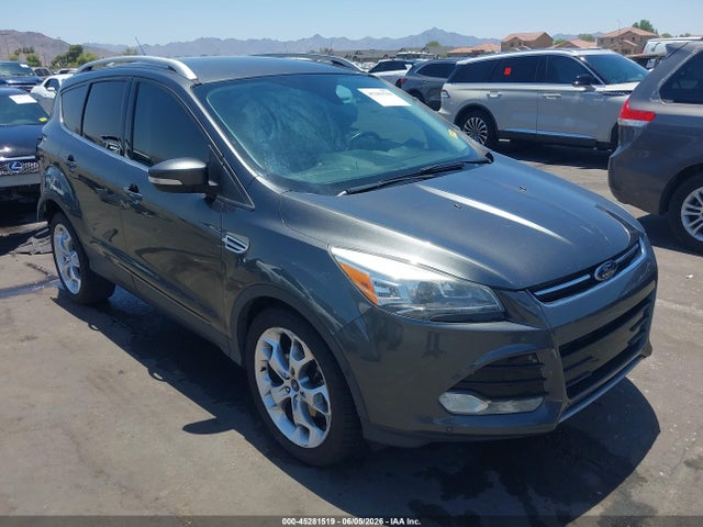 Salvage Ford Escape Image