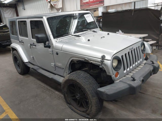 Salvage Jeep Wrangler Image