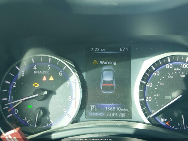 INFINITI Q50 Premium