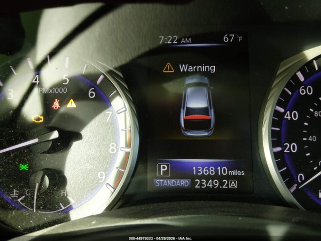 INFINITI Q50 Premium
