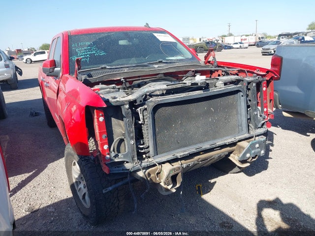 Salvage Chevrolet Silverado 1500 Image