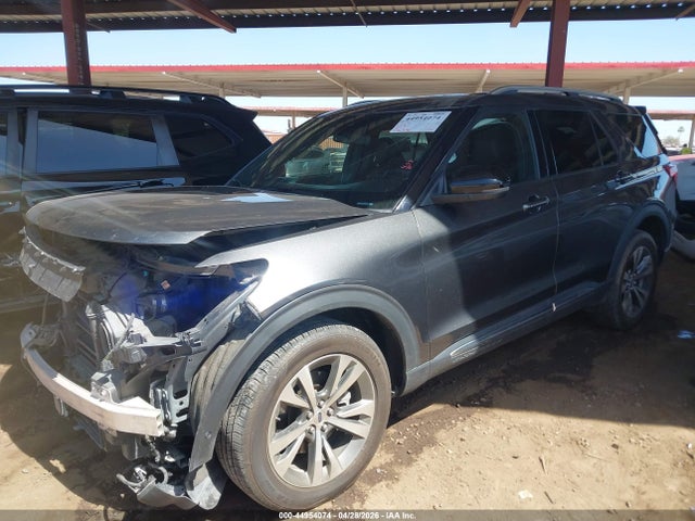 Ford Explorer Platinum