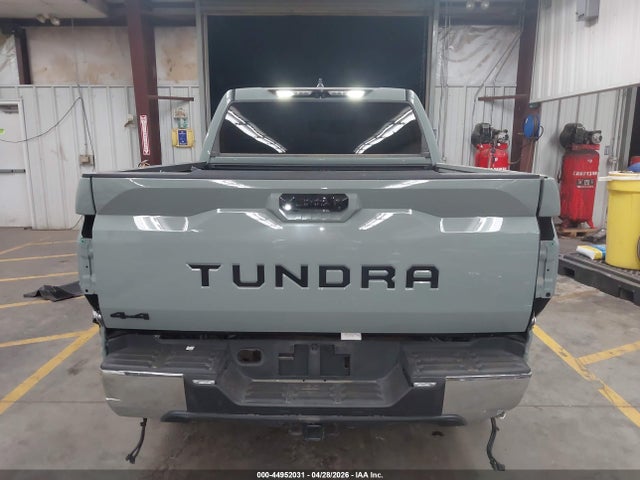 Toyota Tundra Sr5