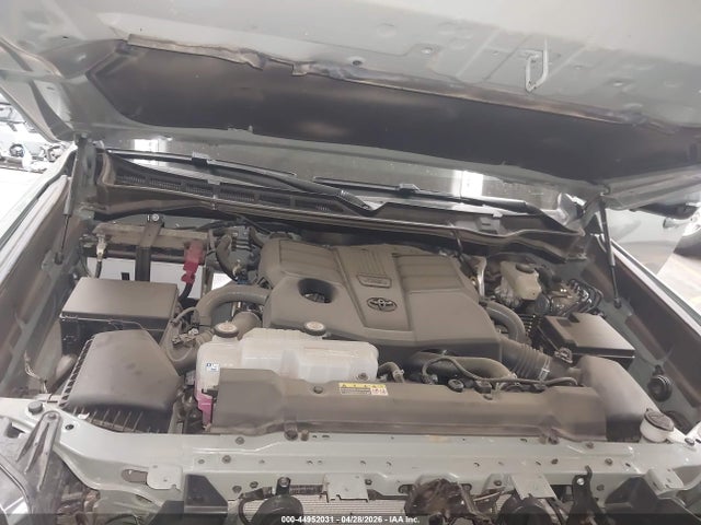 Toyota Tundra Sr5