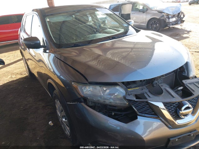 Salvage Nissan Rogue Image