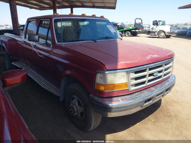 Salvage Ford F-350 Image