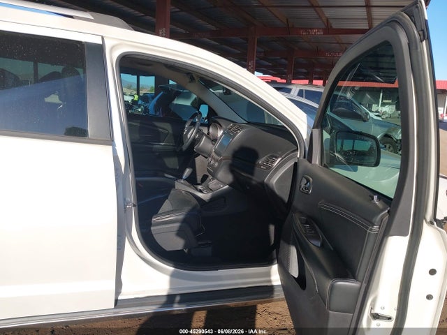 Dodge Journey Crossroad
