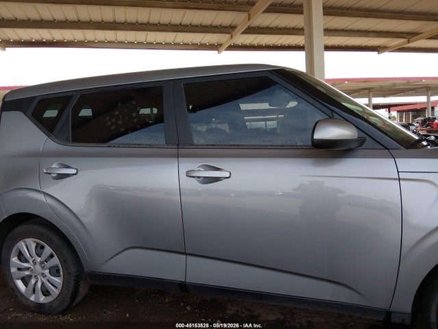 Kia Soul Lx