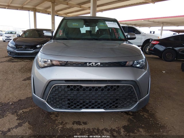 Kia Soul Lx
