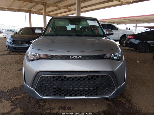 Kia Soul Lx