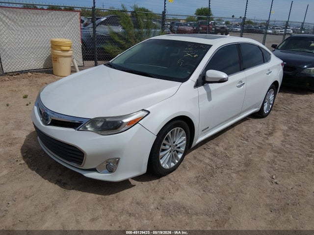 Toyota Avalon Hybrid Limited