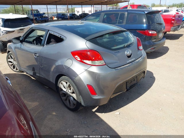 Hyundai VELOSTER
