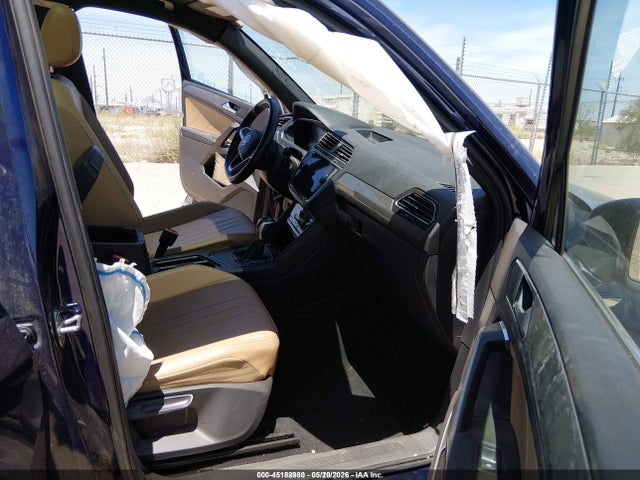 Volkswagen Tiguan 2.0t Se