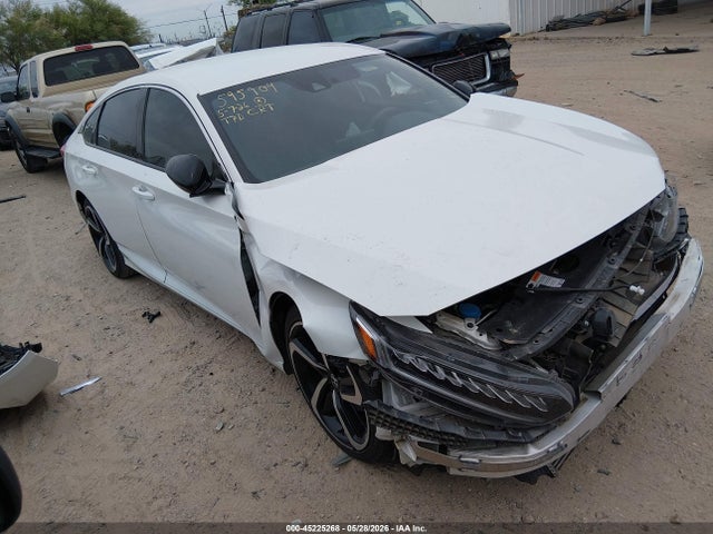 Salvage Honda Accord Image