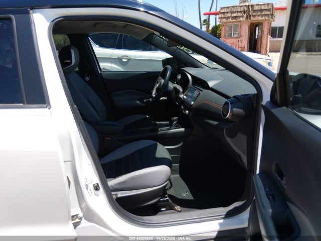 Nissan Kicks Sr Xtronic Cvt