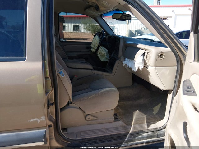 Chevrolet Suburban 1500 Ls