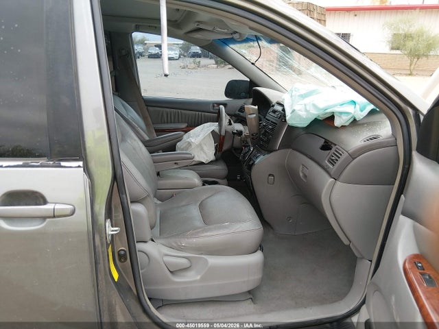 Toyota Sienna Xle Limited