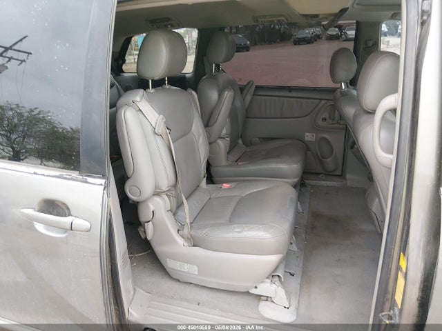 Toyota Sienna Xle Limited
