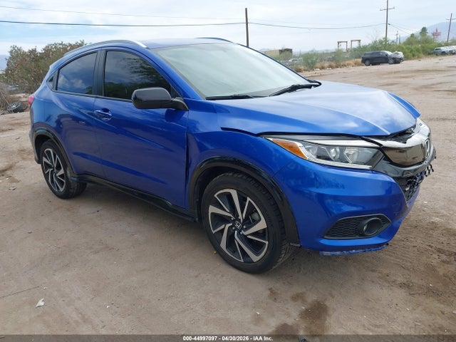 Salvage Honda HR-V Image