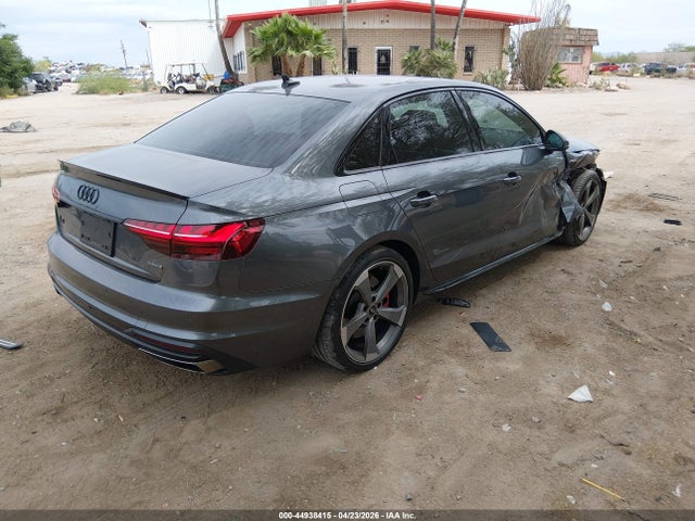 Audi A4 Premium Plus 45 Tfsi S Line Quattro S Tronic