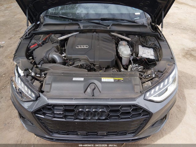 Audi A4 Premium Plus 45 Tfsi S Line Quattro S Tronic