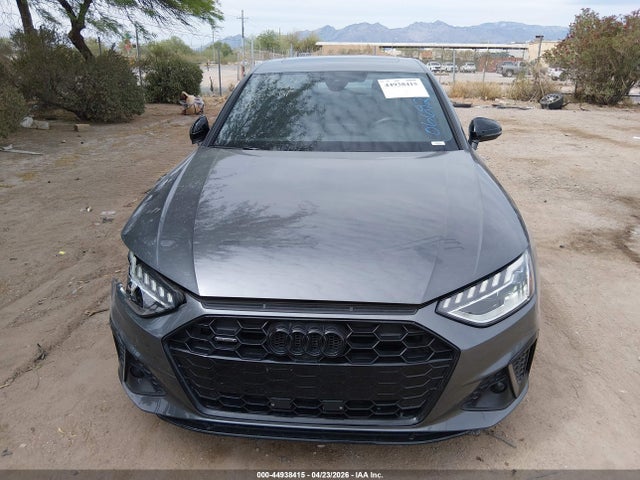 Audi A4 Premium Plus 45 Tfsi S Line Quattro S Tronic