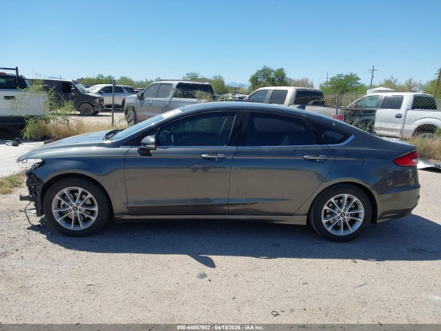 Ford Fusion Hybrid Sel