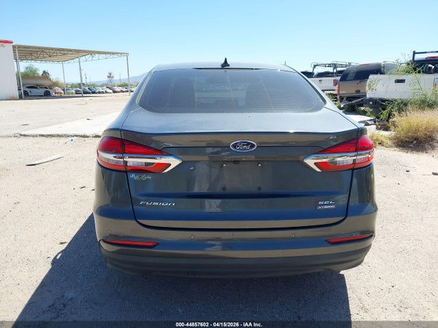 Ford Fusion Hybrid Sel