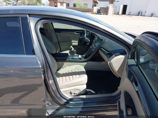 Ford Fusion Hybrid Sel