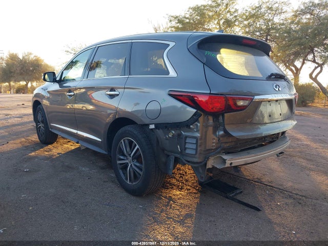 INFINITI Qx