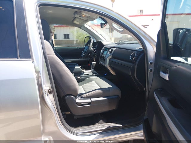 Toyota Tundra Sr5 5.7l V8