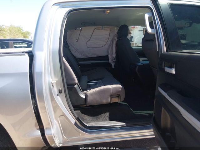 Toyota Tundra Sr5 5.7l V8