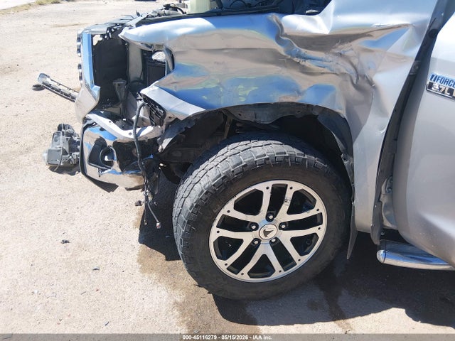 Toyota Tundra Sr5 5.7l V8