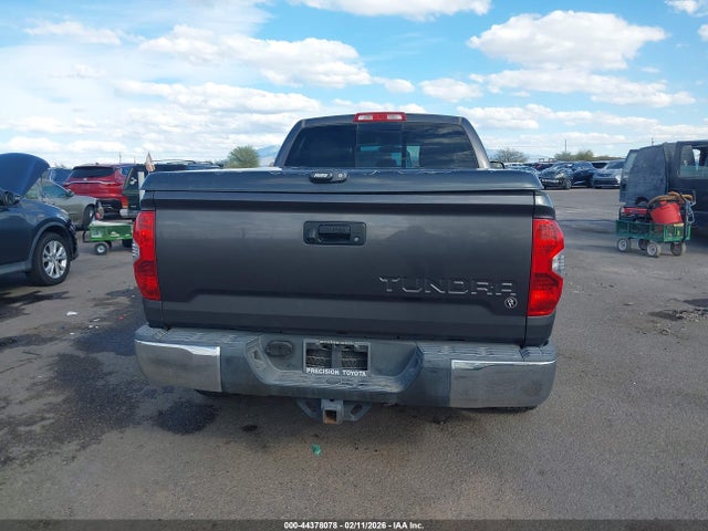 Toyota Tundra Sr5 5.7l V8