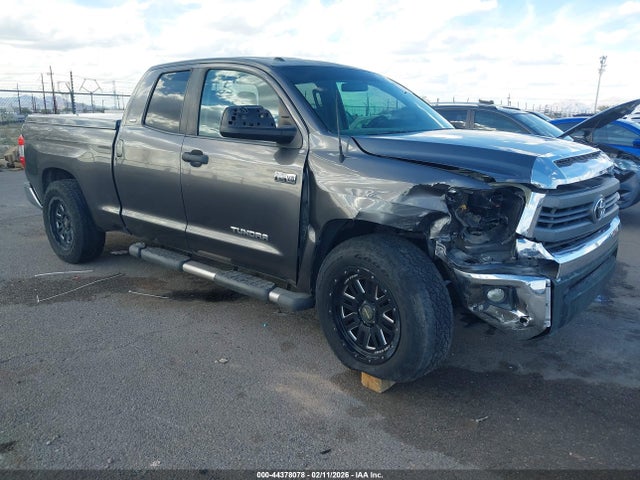 Salvage Toyota Tundra Image